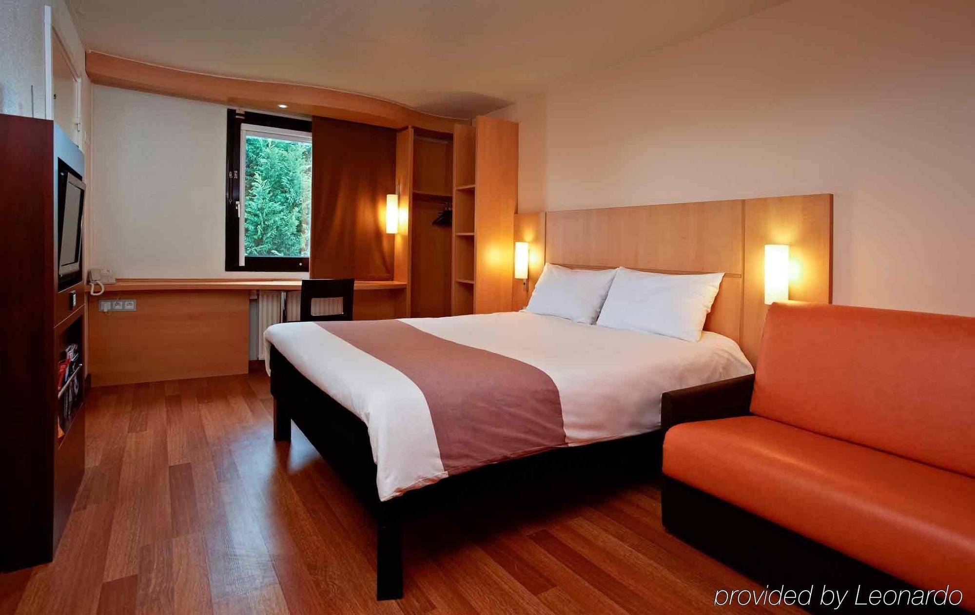 Hotel Ibis Europe Chalon Sur Saone Zewnętrze zdjęcie